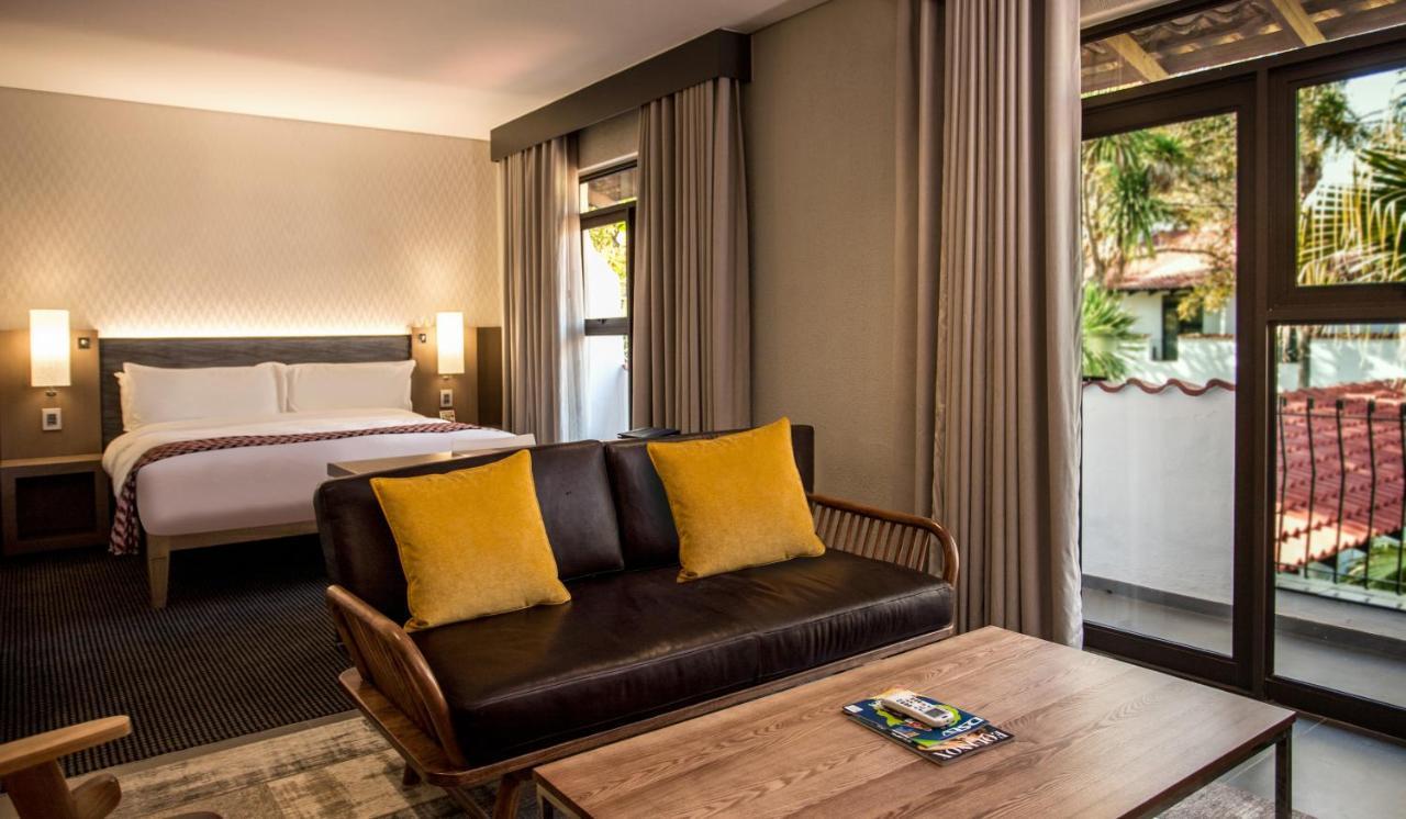 Garden Court Polokwane Hotel ภายนอก รูปภาพ