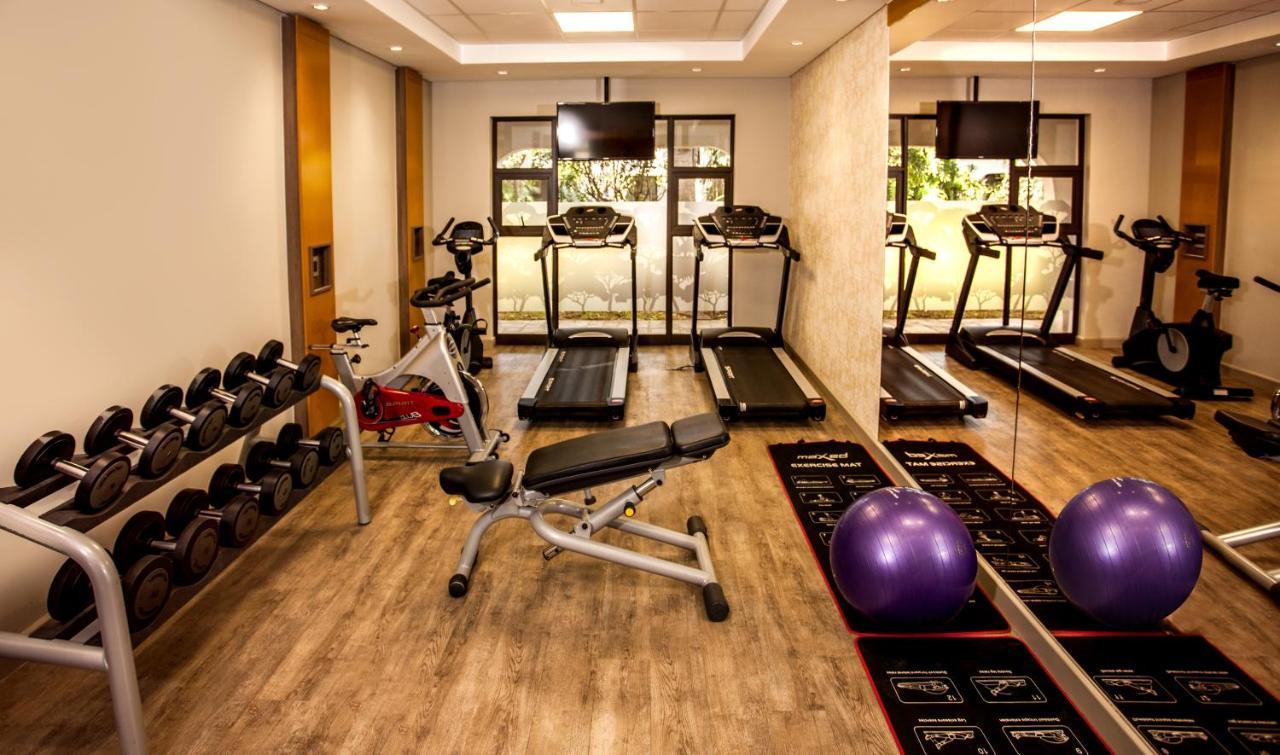 Garden Court Polokwane Hotel ภายนอก รูปภาพ