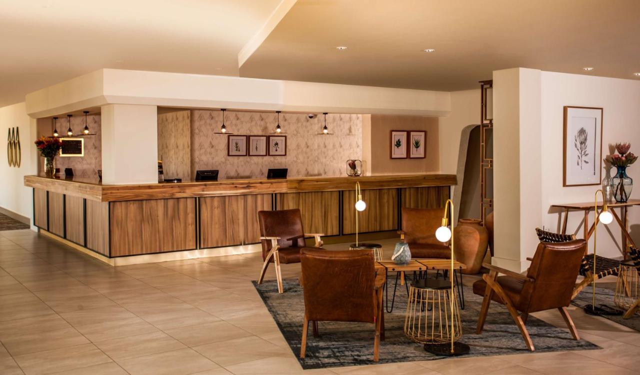 Garden Court Polokwane Hotel ภายนอก รูปภาพ