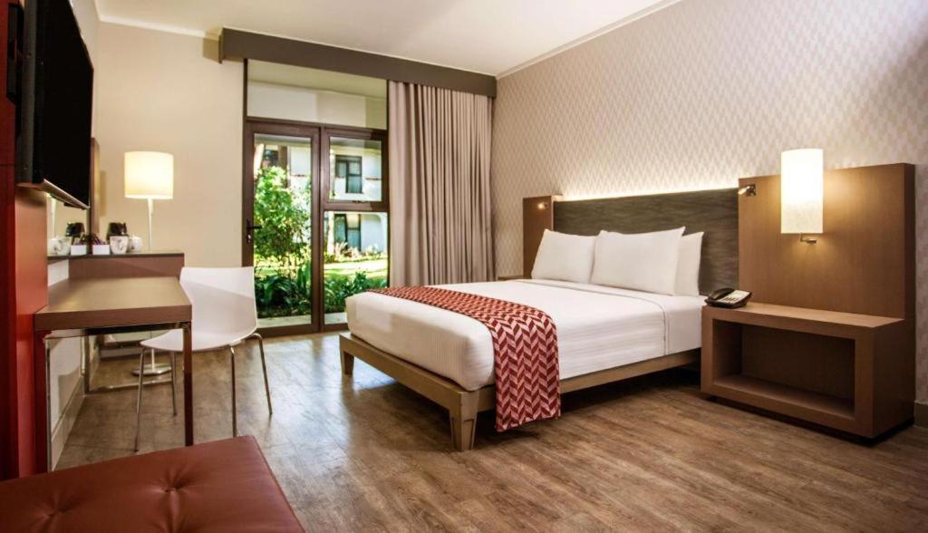 Garden Court Polokwane Hotel ภายนอก รูปภาพ